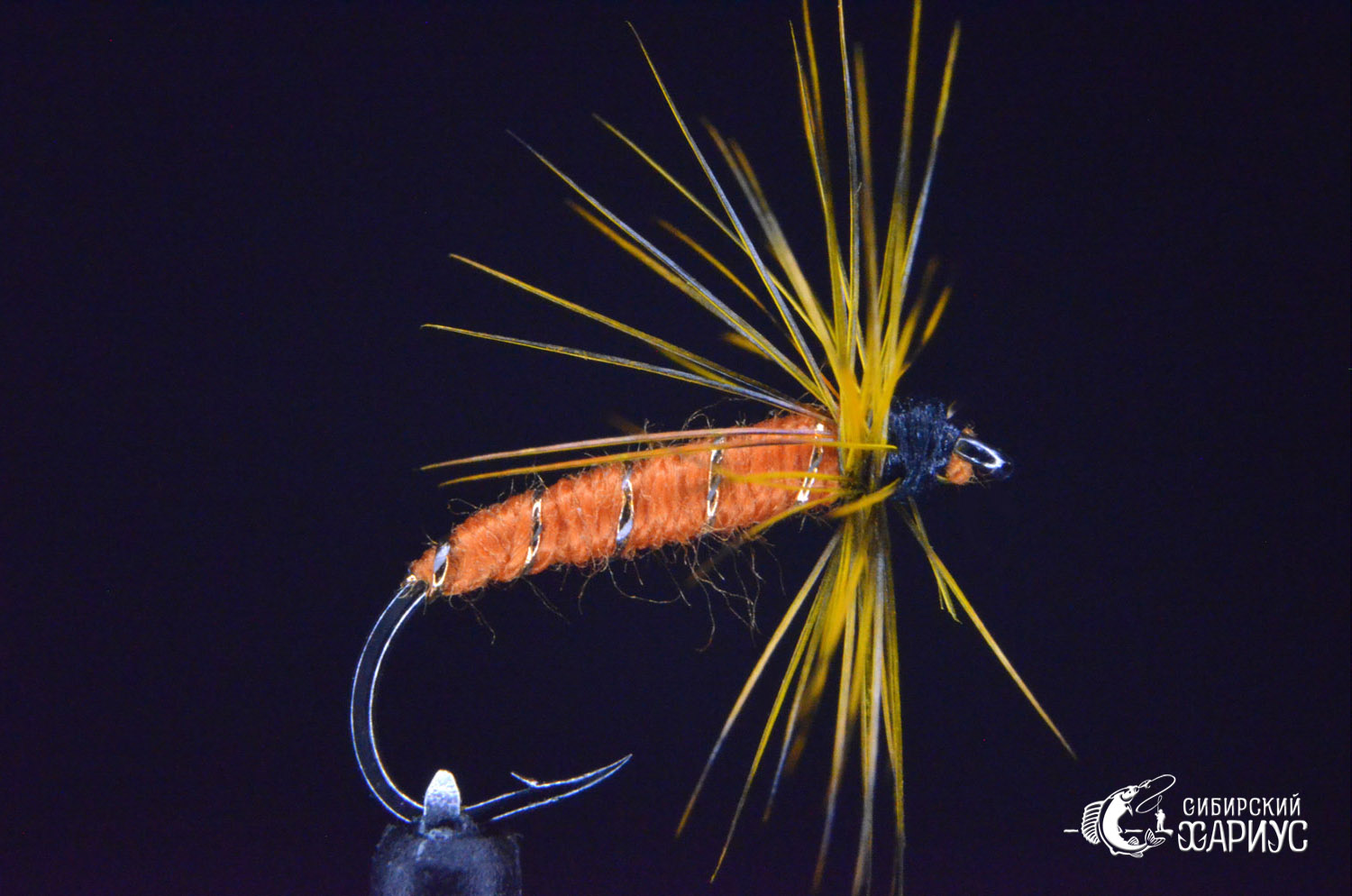 Мушка на одинарном крючке 04