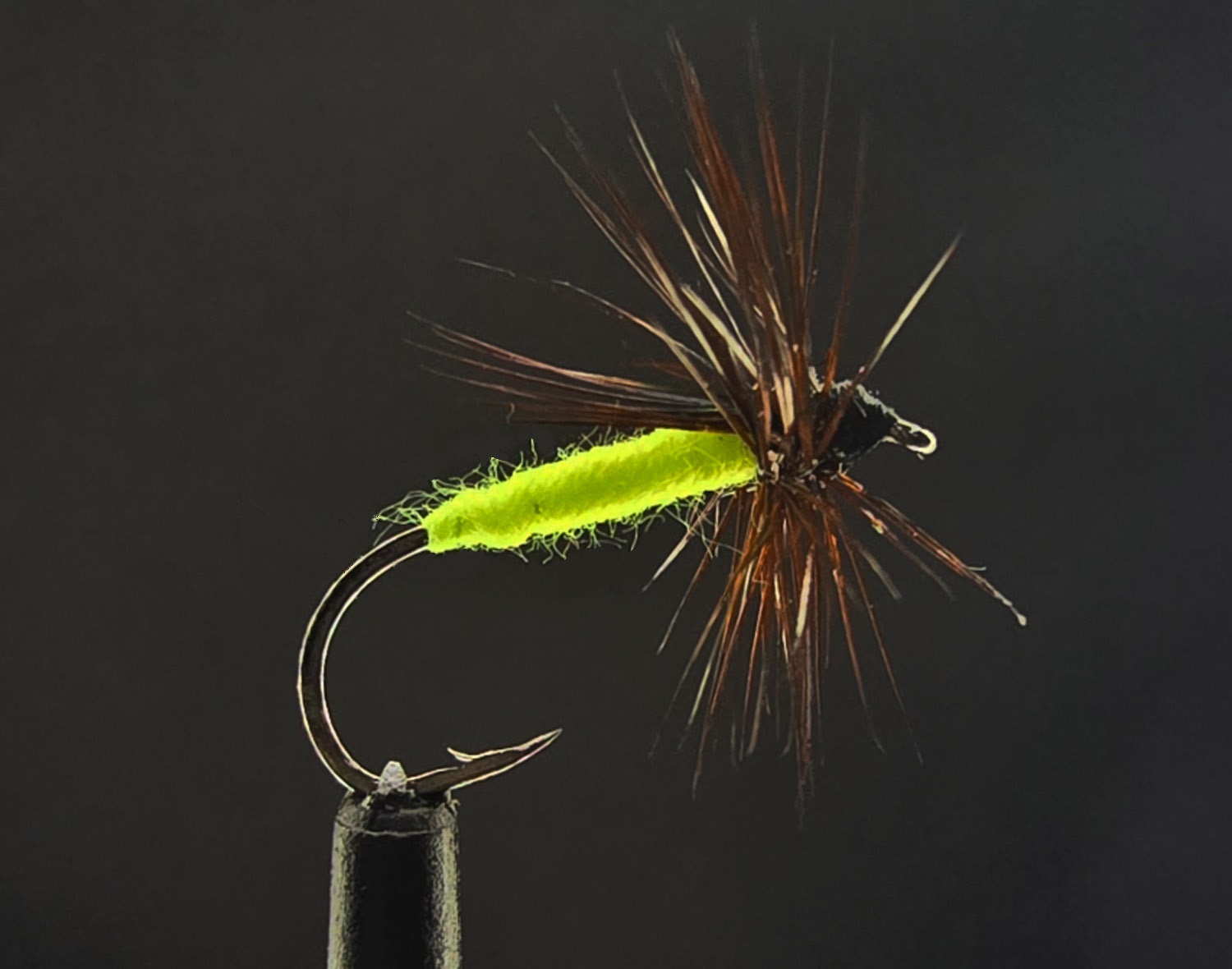 Мушка на одинарном крючке 07