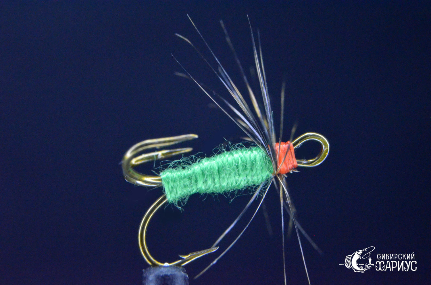 Мушка на тройнике 14