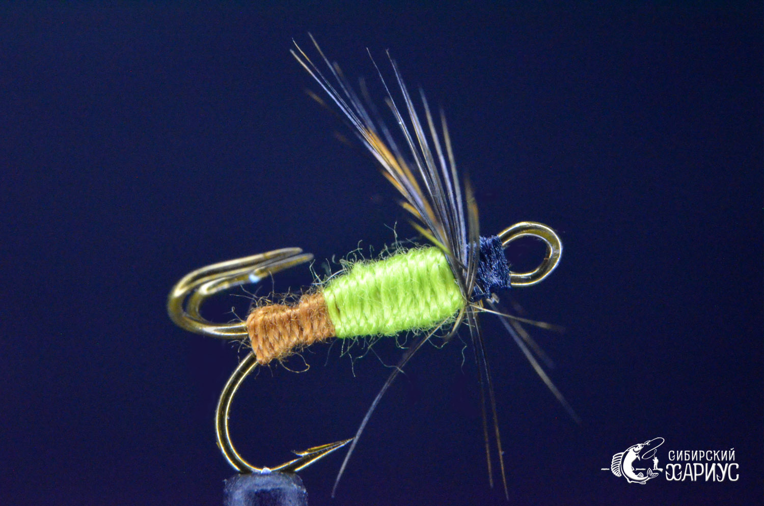 Мушка на тройнике 15